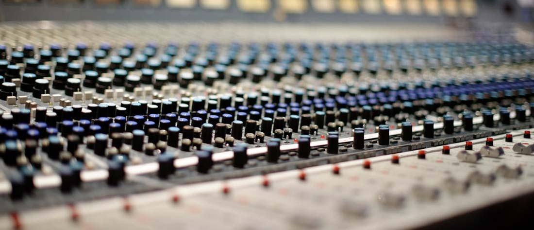6 Must-Use Classic Analog Consoles For Your Mixes
